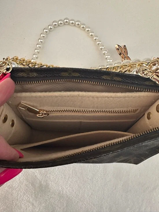 EUC Louis Vuitton Brown Monogram Canvas Toiletry 19 w/ cert of authenticity - Picture 16 of 16